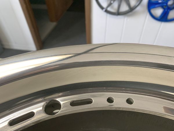 polished wheel close up 600x450