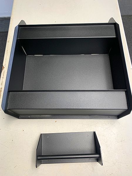 trailer Metal 18 450x600